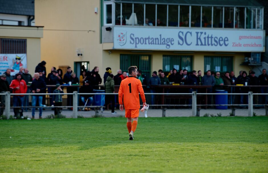 Sombat Penalty Sequence 20: Ten minutes after the initial foul, UFC Pama keeper Julius Pentek finally quits the field. Subject: soccer;football;burgenland;kittsee;Jozef Sombat;Julius Pentek;Andreas Roth;Markus Kouba