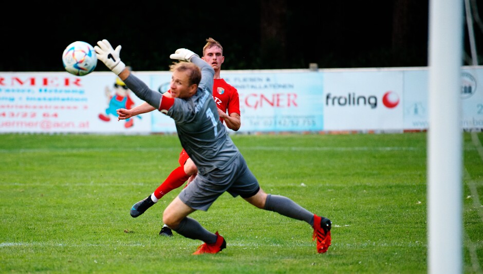 Sombat goal 2: Jahrndorf keeper Michael Unger must watch a second ball drift towards the net behind him. One could feel this goal coming based on Sombat's excellent play today. Subject: soccer;football;burgenland;kittsee;ASV Jahrndorf;Jozef Sombat;Michael Unger