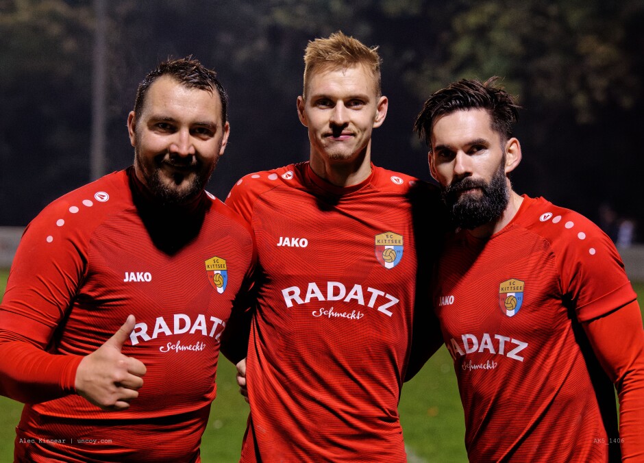 Happy teammates Bombicz, Sombat, Fuska: Happy teammates Adam Bombicz, Jozef Sombat, Juraj Fuska celebrate a well-deserved win. Each enjoyed an excellent night. Subject: soccer;football;burgenland;kittsee;SC Kittsee;FC Illmitz;Adam Bombicz;Jozef Sombat;Juraj Fuska