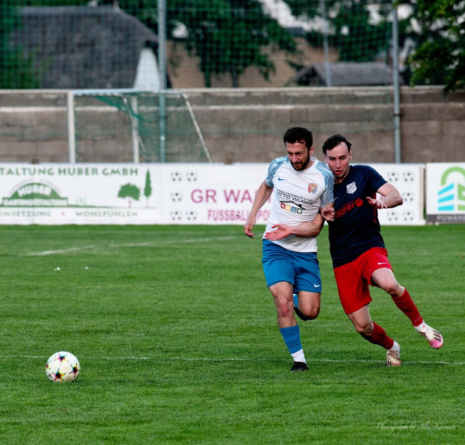 Patrick Dietmann and Michal Slezak face off: Michal Slezak started in II Liga Nord as a fragile young star for SC Kittsee. Unfortunately Slezak left Kittsee for Deutsch Jahrndorf where he's grown into a powerful forward. Subject: Patrick Dietmann;Michal Slezak