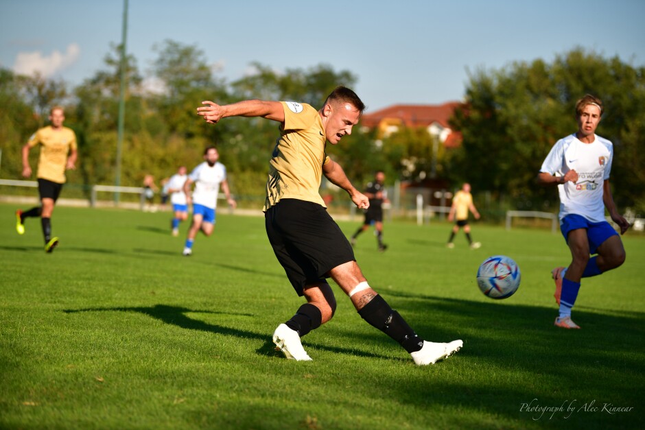 Markus Ruppitsch clears again: The ball always seemed to come Ruppitsch way Subject: soccer;football;burgenland;kittsee;SC Kittsee;UFC Tadten